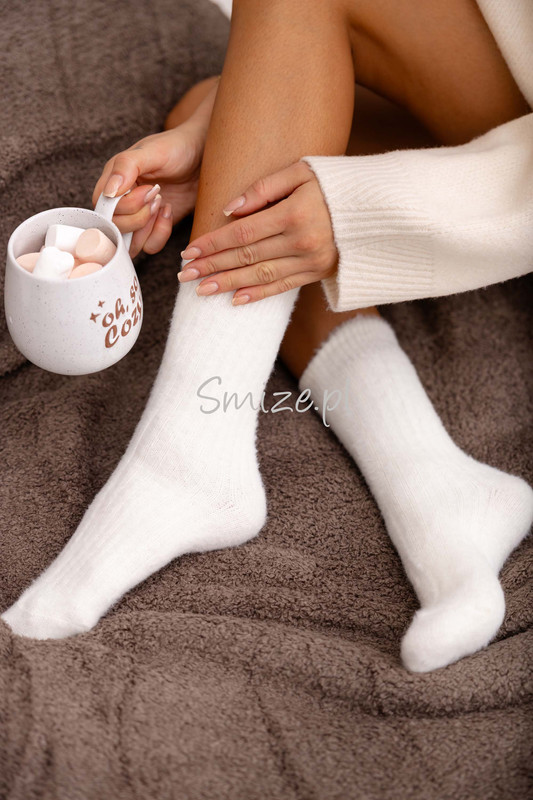 Skarpetki z angory, prążkowane, ecru
