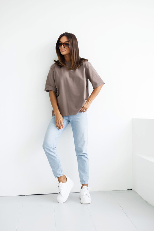 T-shirt basic mokka Love Story Madame Sue