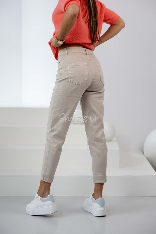 Spodnie jeansowe damskie beżowe MOM FIT 