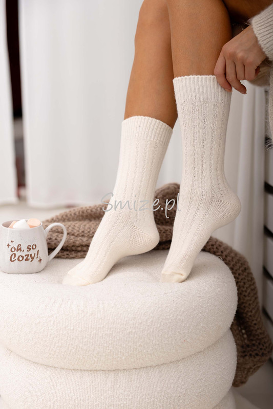 Skarpetki z angory, szerszy prążek, ecru