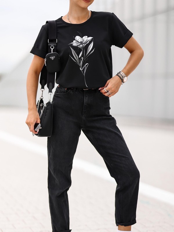 T-shirt Black Flower