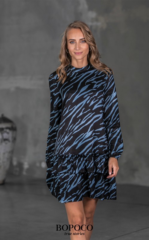 Sukienka w paski ZEBRA - BOPOCO / niebieska