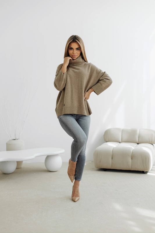 Sweter damski wełniany golf KELLY Madame Sue