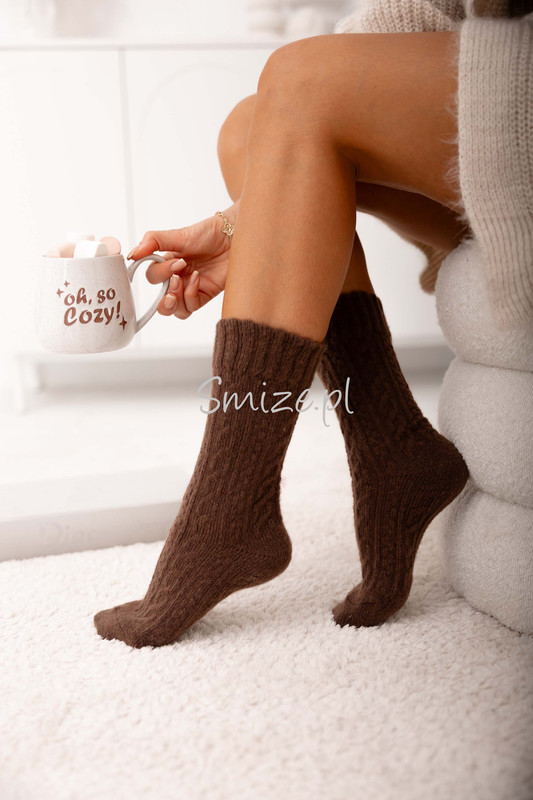 Skarpetki z angory, wzór warkocz, czekoladowe
