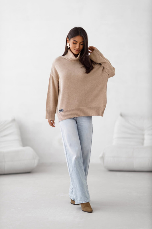 Sweter damski wełniany golf KELLY beżowy Madame Sue