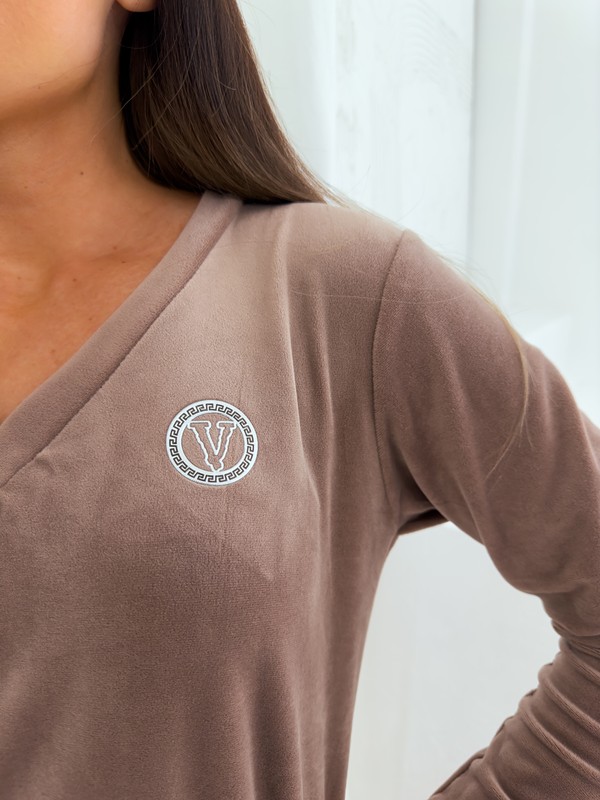 Welurowa sukienka z dekoltem w serek LOREN