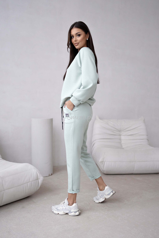 Komplet dresowy masełkowy min min, szałwia