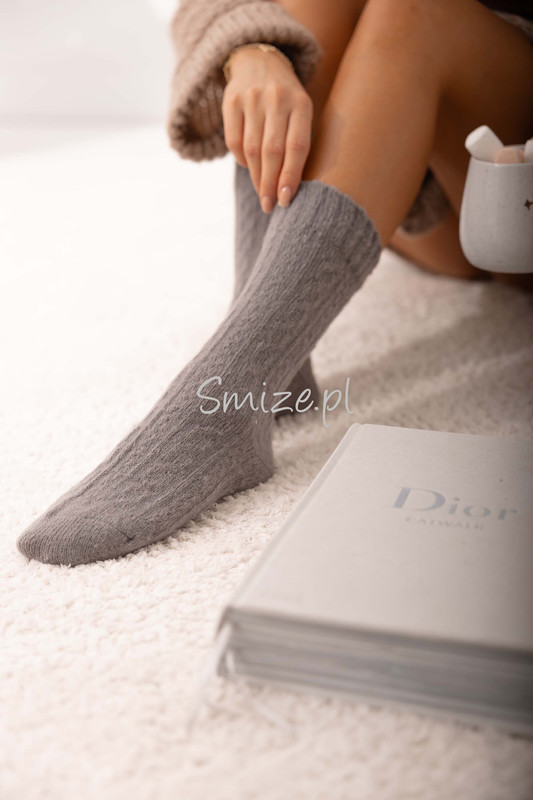 Skarpetki z angory, wzór warkocz, grafitowe