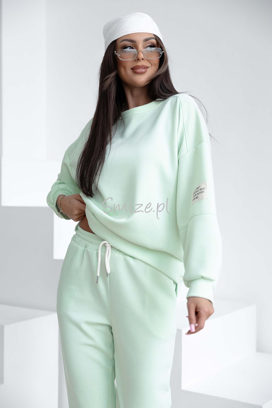 Komplet dresowy masełkowy z naszywką, miętowy