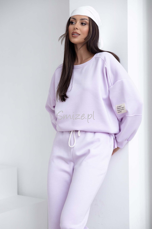 Komplet dresowy masełkowy z naszywką, lila