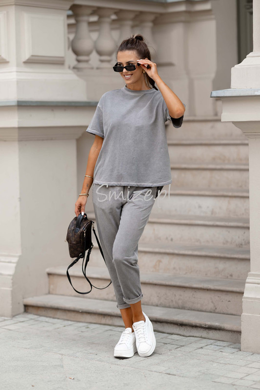 Bawełniane Spodnie dresowy z patką Wiya