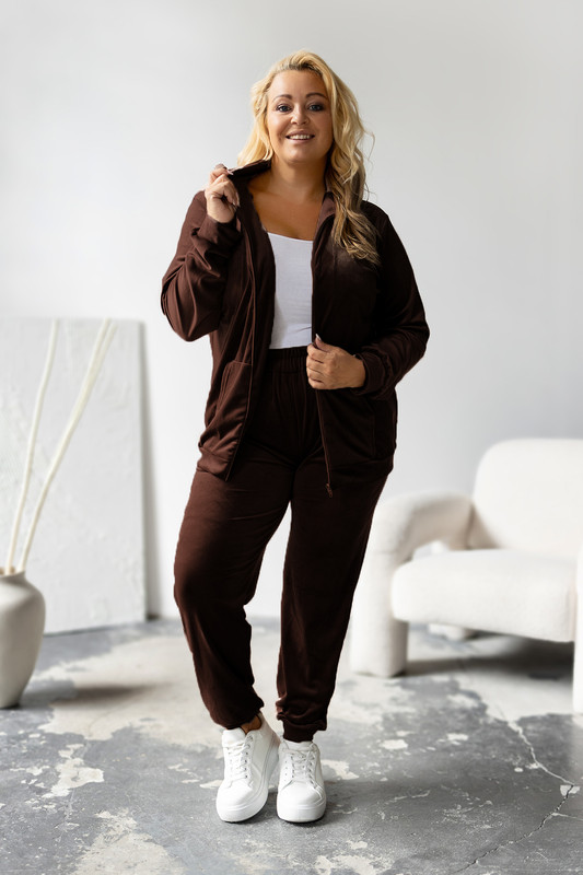 Welurowy komplet dresowy z rozpinaną bluzą bez kaptura Classy Size Plus