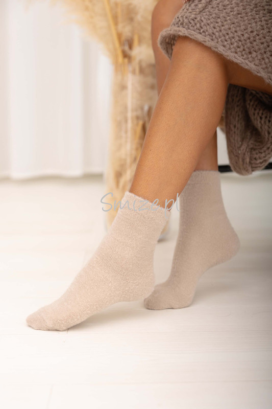 Skarpetki damskie z angory gładkie, kokosowe