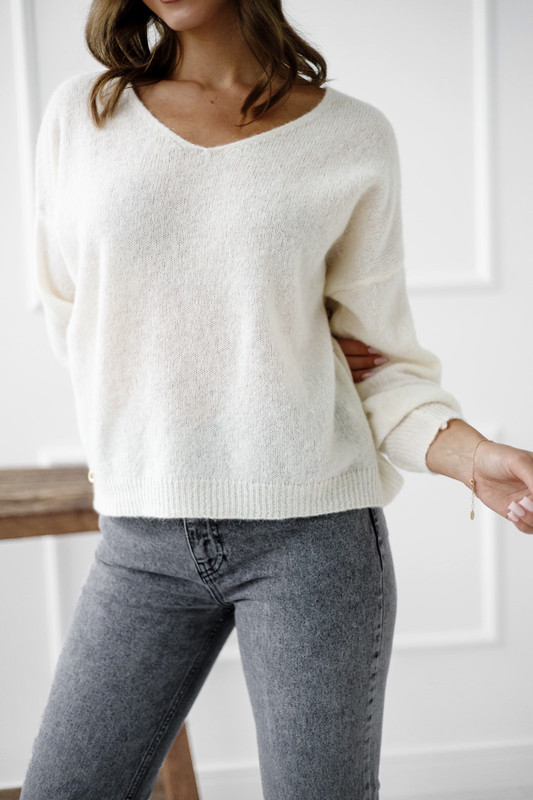Sweter w serek BONIE baby alpaka Madame Sue