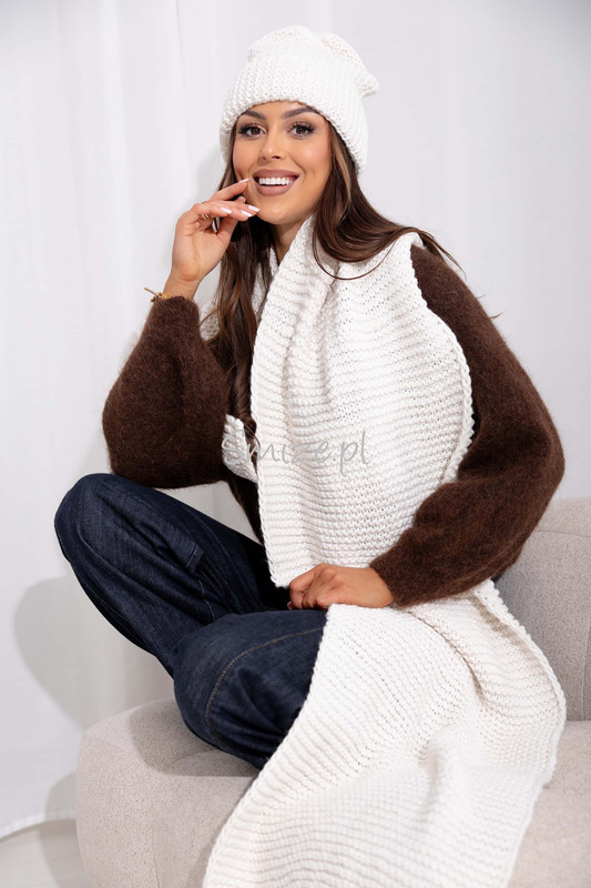 Komplet Czapka z szalikiem ZUZU