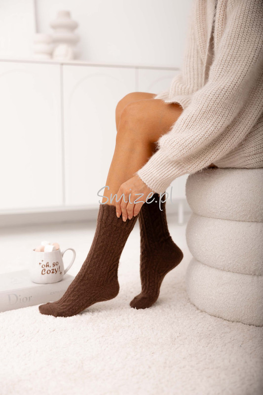 Skarpetki z angory, wzór warkocz, czekoladowe