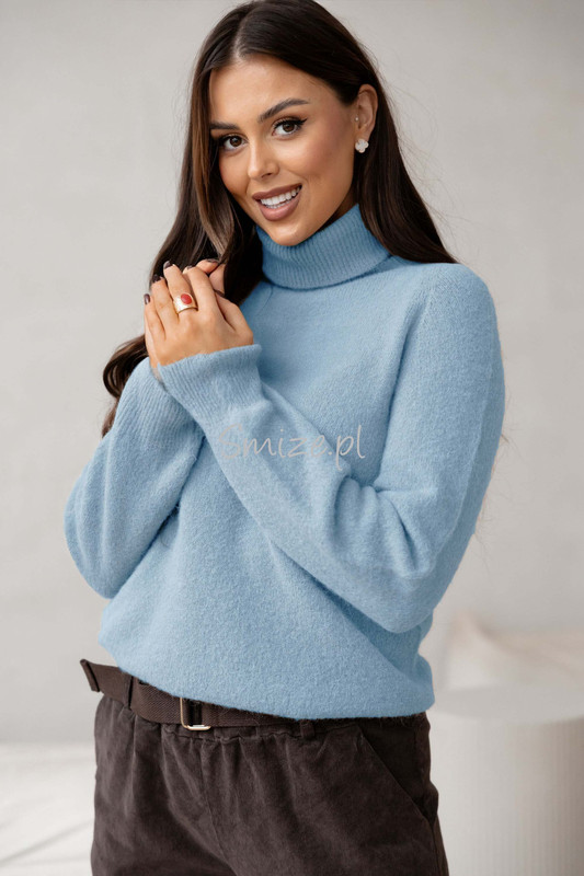 Sweter z golfem baby alpaka, błękitny