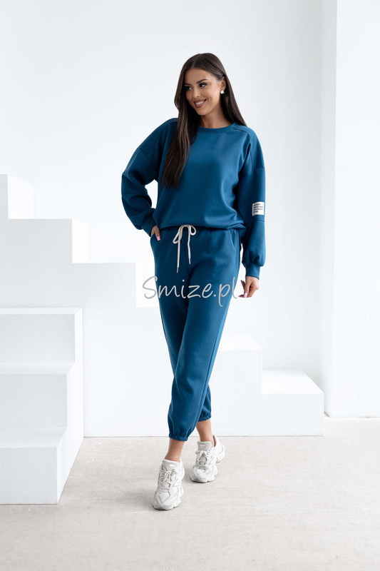Komplet dresowy masełkowy z naszywką, morski