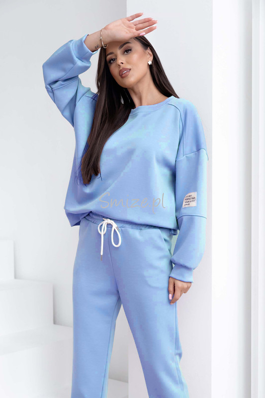 Komplet dresowy masełkowy z naszywką, błękitny