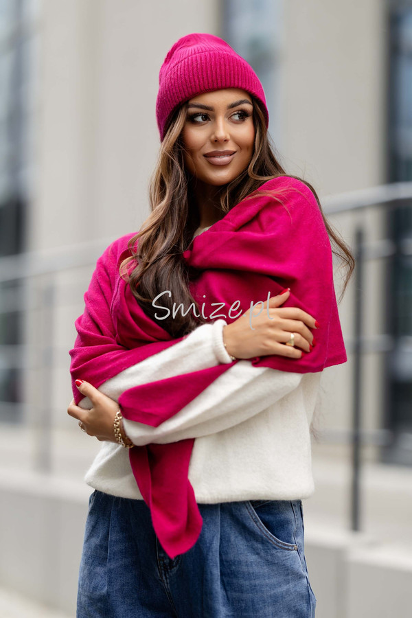 Komplet kaszmirowy malinowy, szal z czapką CASHMERE