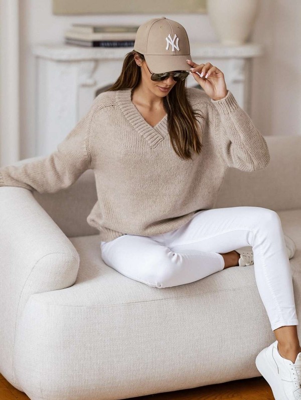 Sweter damski wełna moher premium Sisi V neck Madame Sue, beżowy