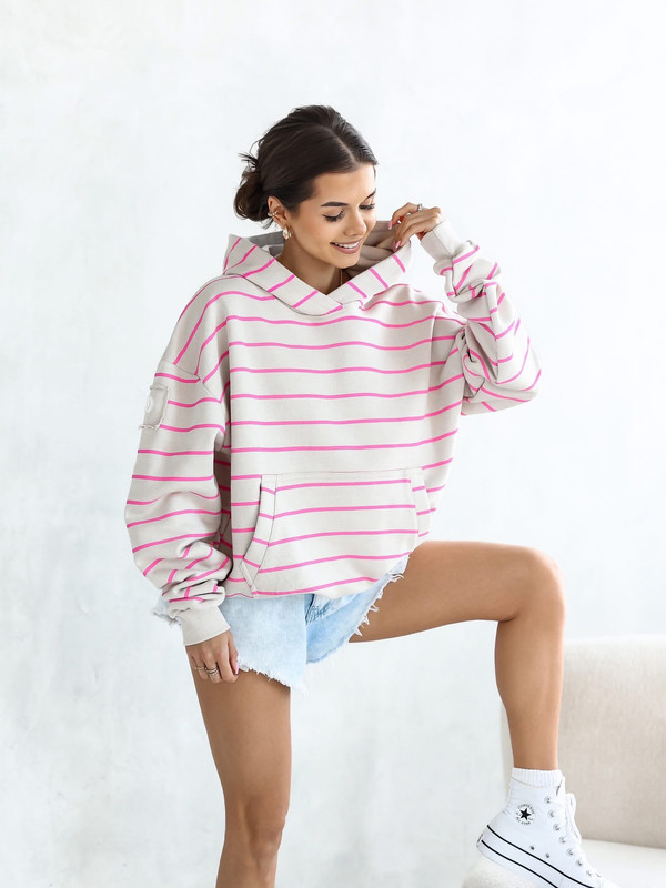 Bluza kangurka beżowa w różowe paski