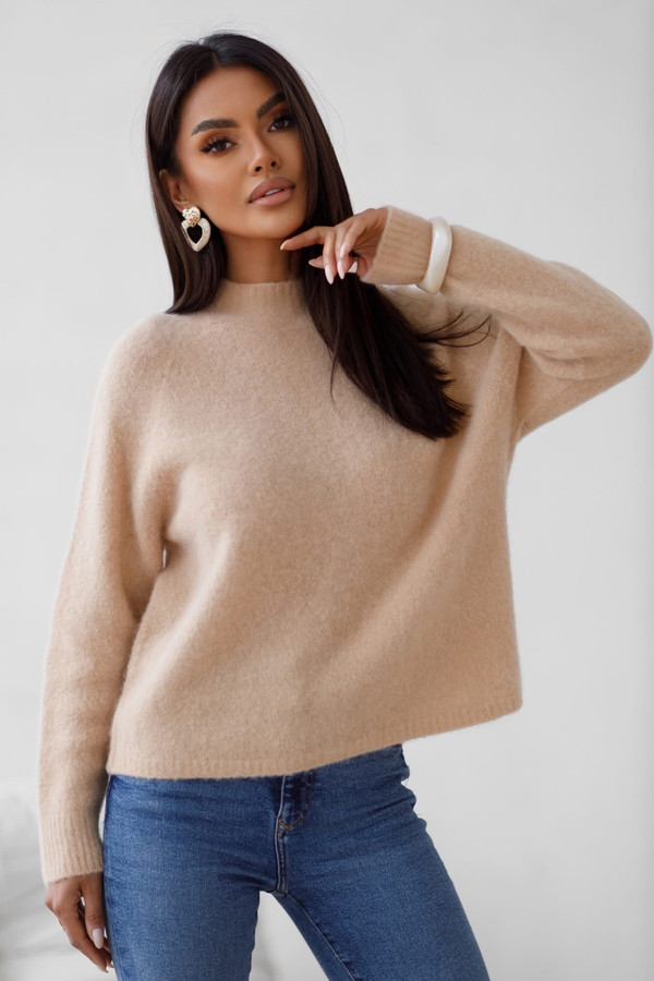 Sweter z półgolfem DAFNE camel, baby alpaka i wełna z merynosa Madame Sue
