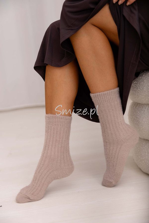 Skarpetki z angory, prążkowane, kamienny beż