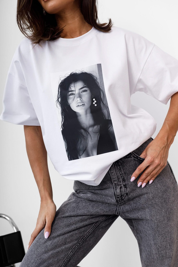 T-shirt z aplikacją 3D Madame Sue