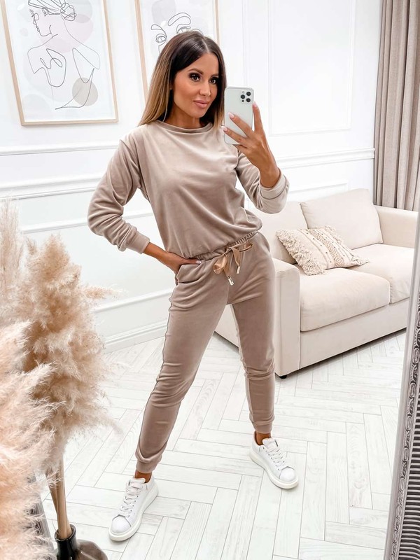 Welurowy komplet dresowy Michelle