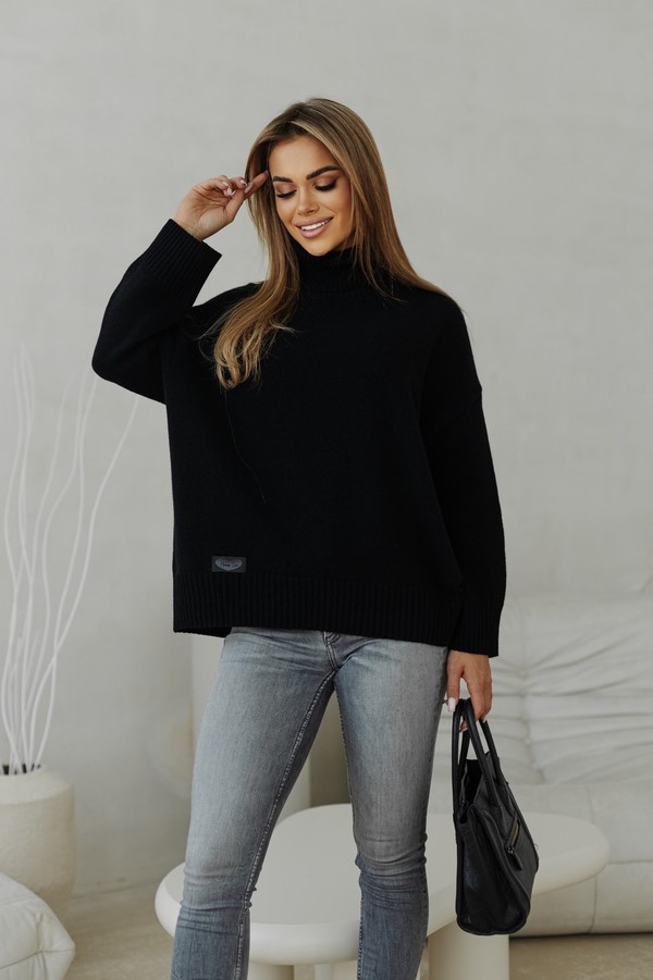 Sweter damski wełniany golf KELLY czarny Madame Sue