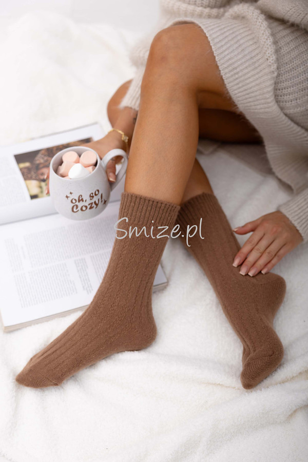 Skarpetki z angory,  szerszy prążek, mokka