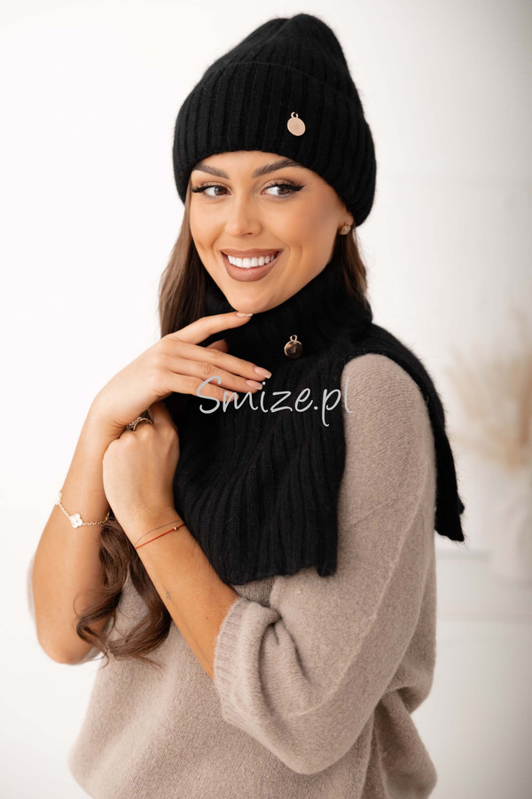 Komplet Czapka i komin z golfem, z angory i wełny / czarny