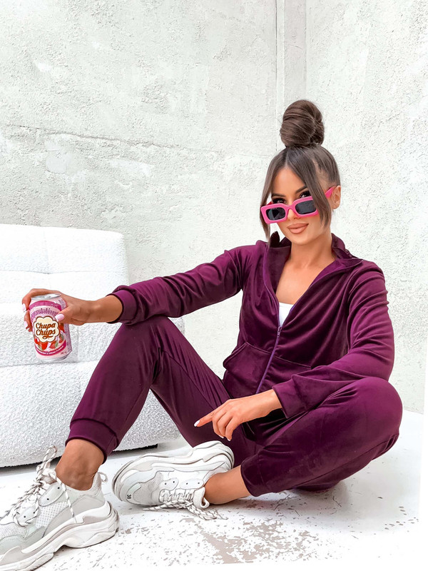 Welurowy komplet dresowy z rozpinaną bluzą bez kaptura Classy