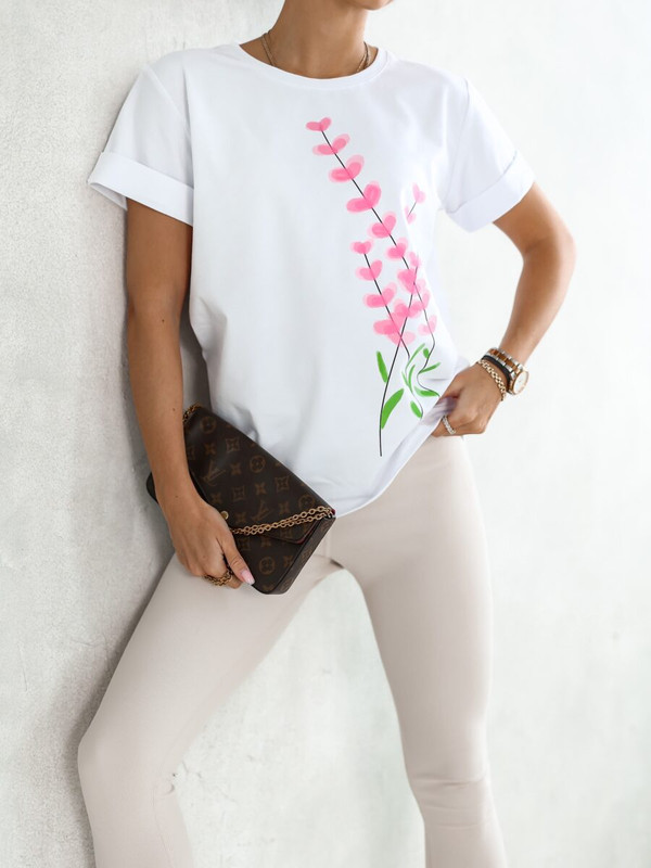 T-shirt różowe kwiaty