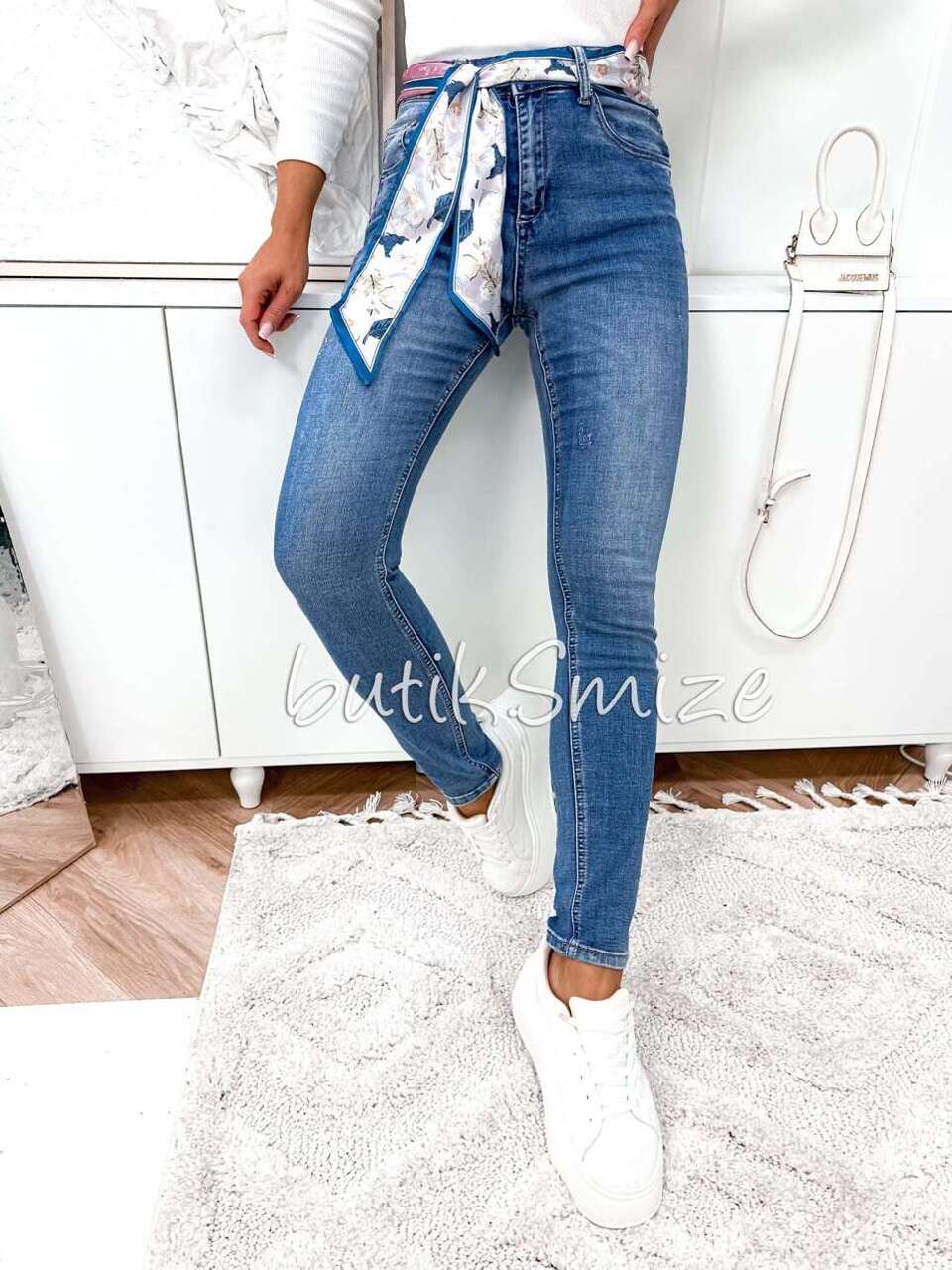 Spodnie jeansowe damskie z szarfą ITAIMASKA
