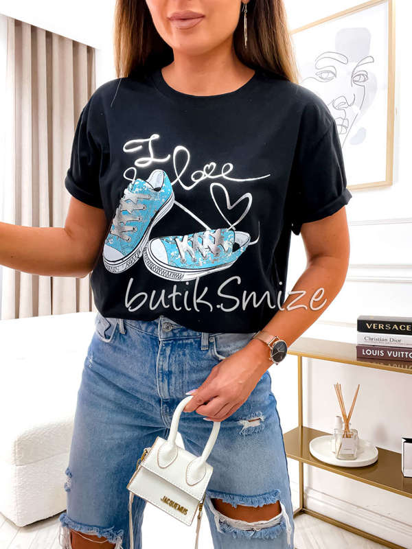 T-shirt Love Sneakers